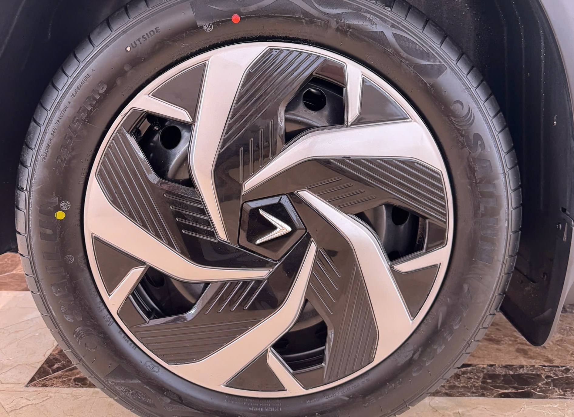 Giá Xe Limo Green 7 Chỗ